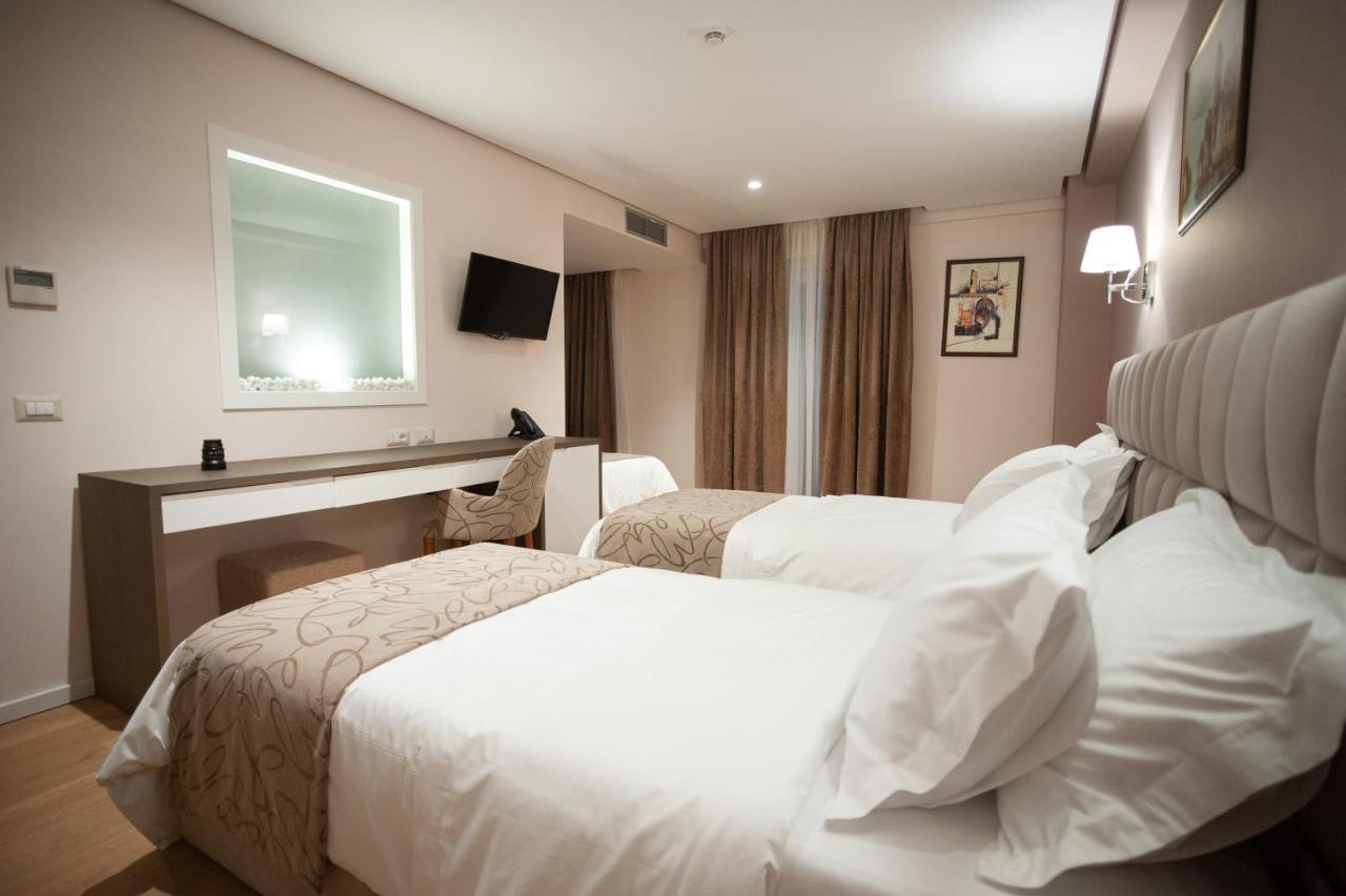 Doanesia Premium Hotel & Spa Тирана Екстериор снимка