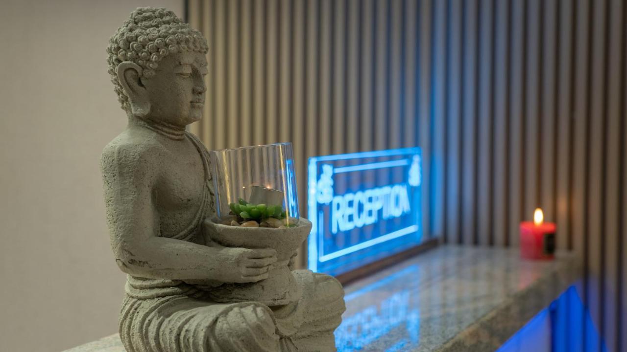 Doanesia Premium Hotel & Spa Тирана Екстериор снимка