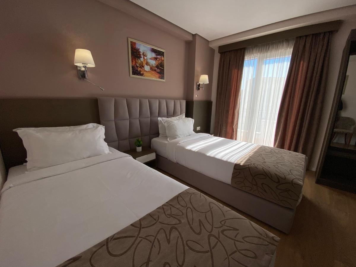 Doanesia Premium Hotel & Spa Тирана Екстериор снимка